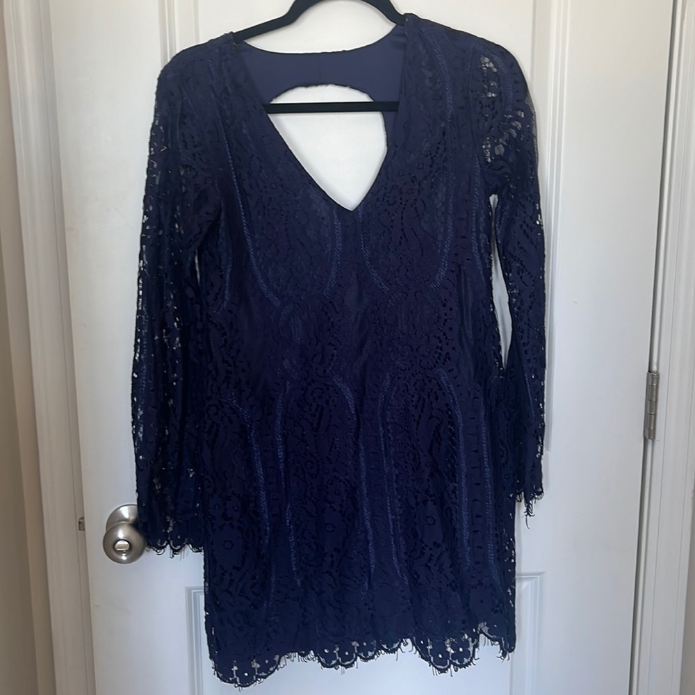 Francesca’s size XS lace dress
